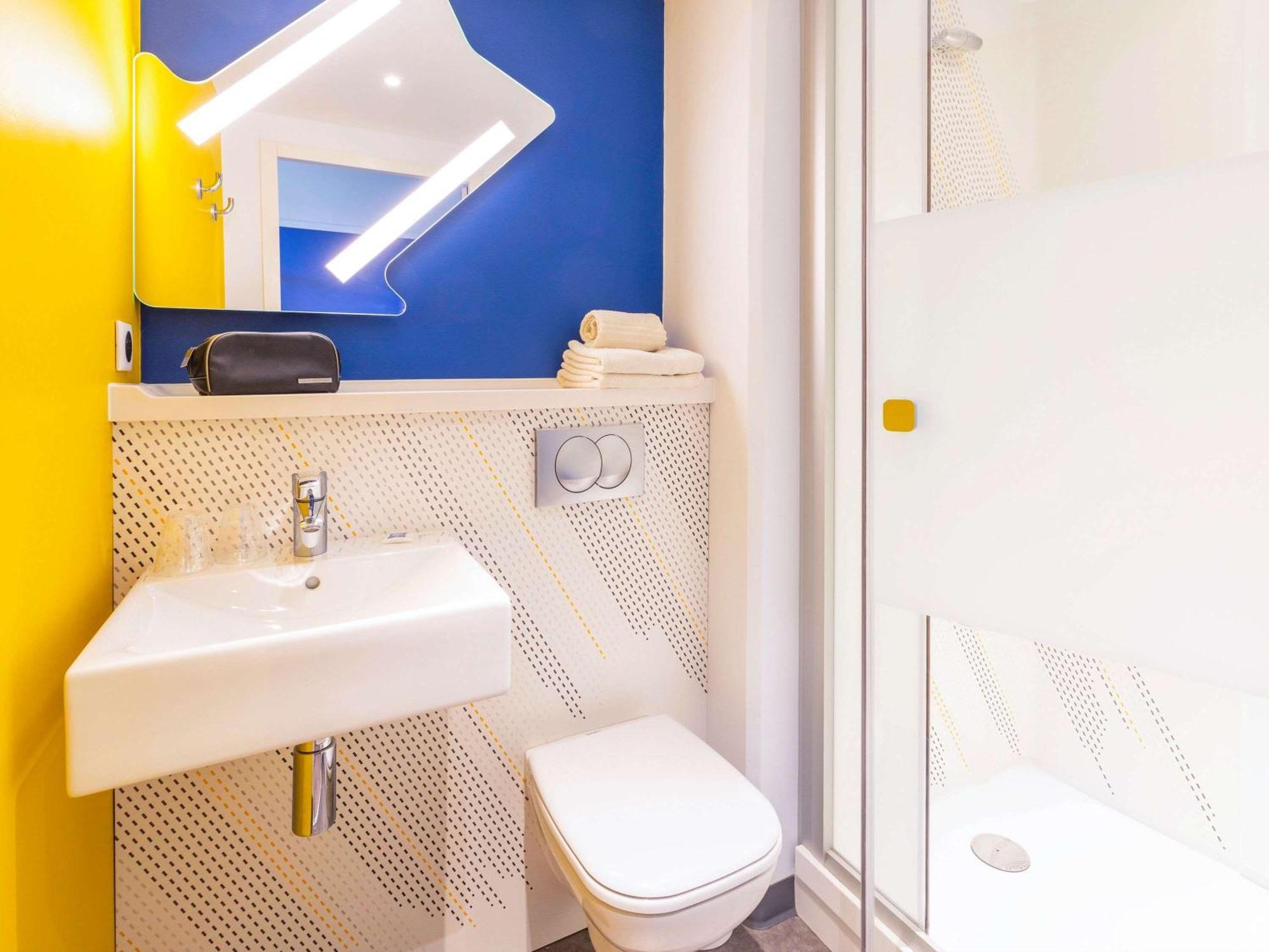 Ibis Budget Rennes Rte Lorient Bagian luar foto