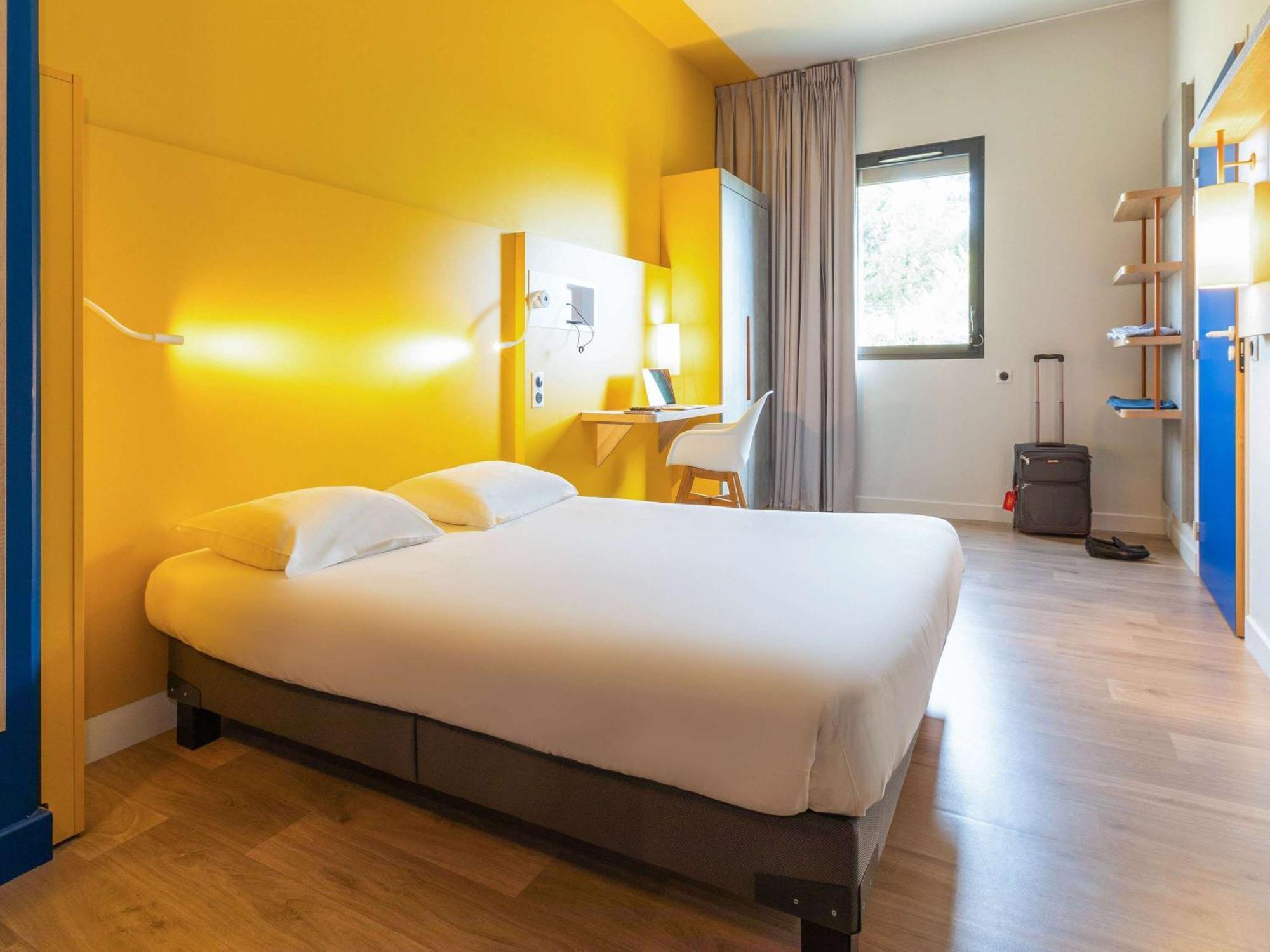 Ibis Budget Rennes Rte Lorient Bagian luar foto